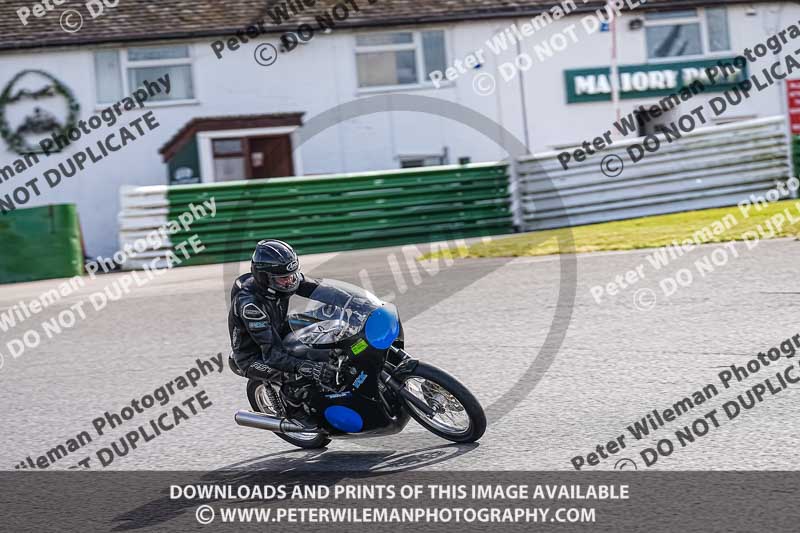 enduro digital images;event digital images;eventdigitalimages;mallory park;mallory park photographs;mallory park trackday;mallory park trackday photographs;no limits trackdays;peter wileman photography;racing digital images;trackday digital images;trackday photos